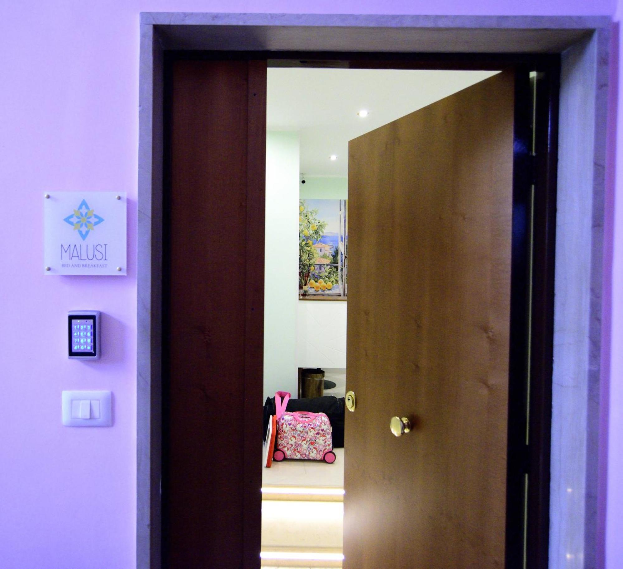 Malusi B&B Napoli Dış mekan fotoğraf